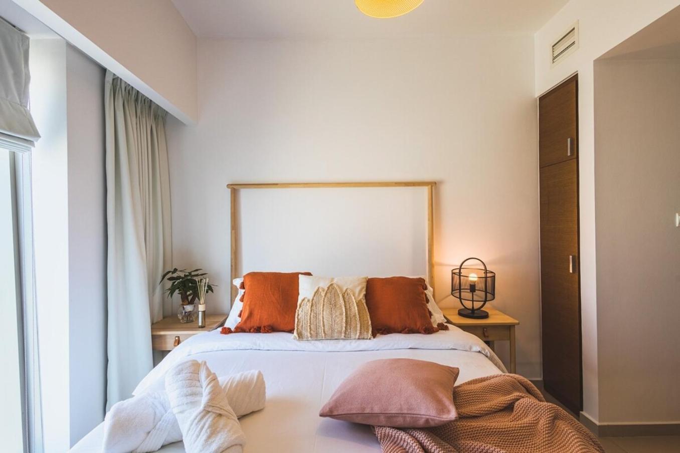 Voyage Two Bedroom In Reem Island Abu Dhabi