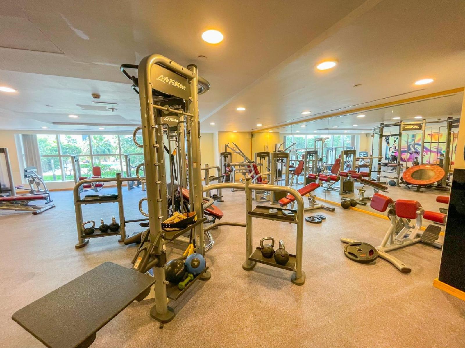 Voyage Two Bedroom In Reem Island Apartment *